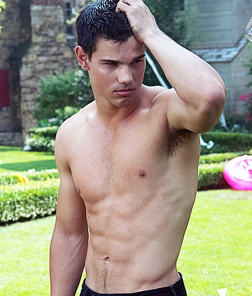 Very well. Taylor lautner naked photos Taylor lautner naked photos was specially