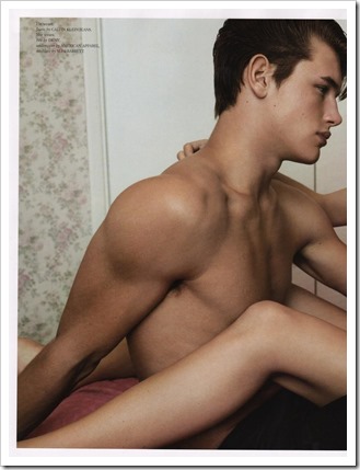 Chalet porn! abercrombie porn Teenage apparel retailers struggle to integrate across marketing.