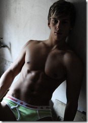 straightboysphotos_muscle_guys (89)