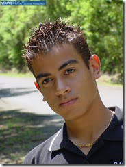 straightboysphotos-latino_boy_jerking_off_set (1)