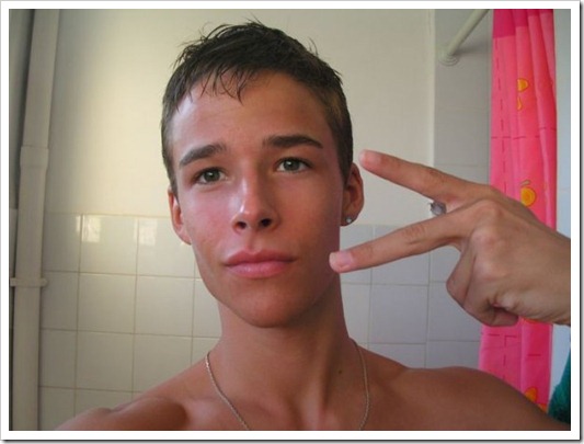 straight_boys_facebook_and_myspace_accounts_hacked (17)