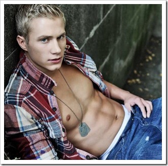 straight_boys_posing_nude (21)