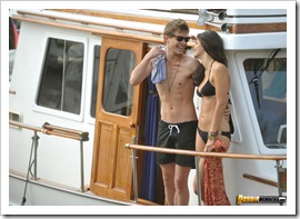 Xavier Samuel skinnydipping 3
