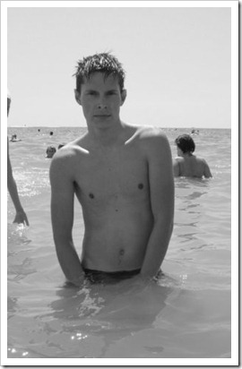 boys_hacked_private_nude_photos (3)