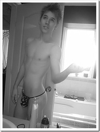 nude boys photos (10)