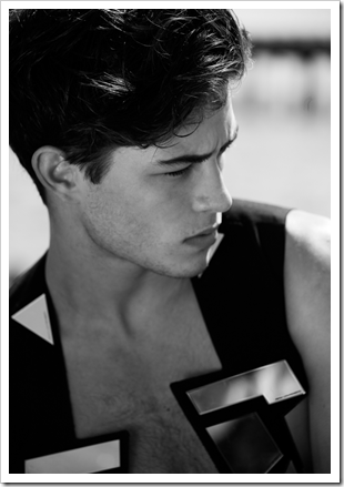 Francisco Lachowski.  Outtake from U Mag â€œSummer Timeâ€ 5