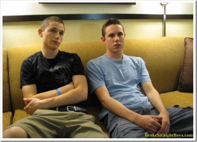 Two str8 boys go gay for pay