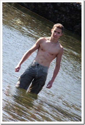 straight boys self photos (8)