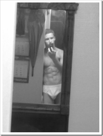 straight boys self photos (50)
