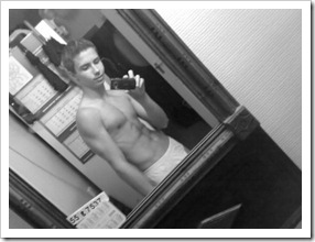 straight boys self photos (100)