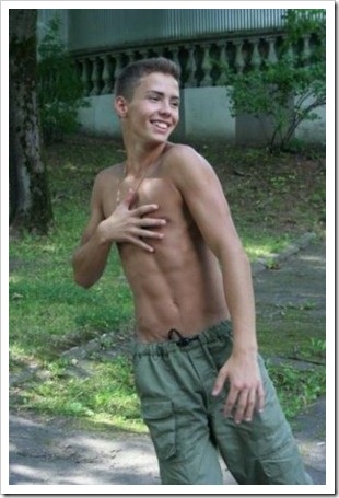 straight boys self photos (122)