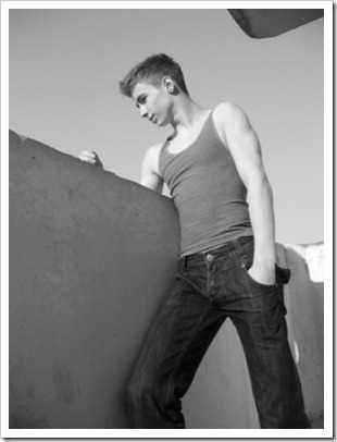 straight boys self photos (128)