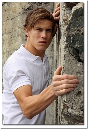 swedish male model andreas tano (123)_thumb