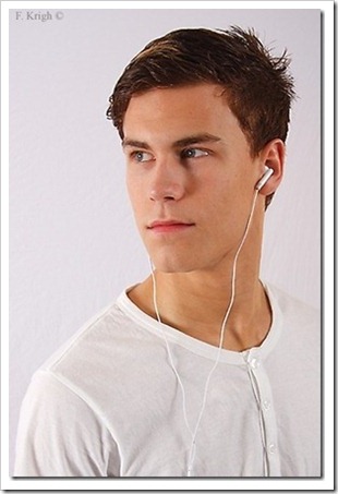 swedish male model andreas tano (128)_thumb