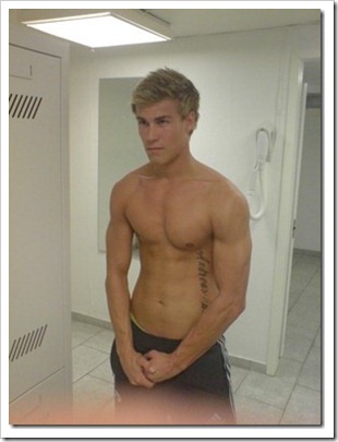 swedish male model andreas tano (198)_thumb