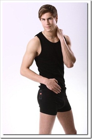 swedish male model andreas tano (203)_thumb