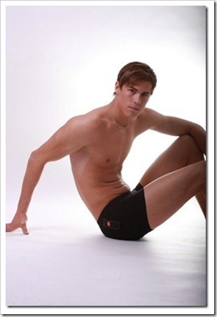 swedish male model andreas tano (205)_thumb