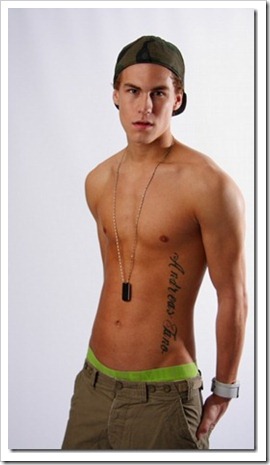 swedish male model andreas tano (35)_thumb[1]