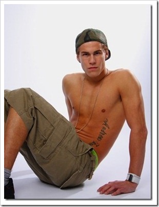 swedish male model andreas tano (38)_thumb