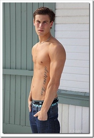 swedish male model andreas tano (48)_thumb
