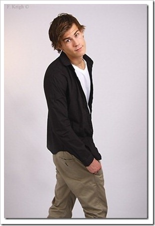 swedish male model andreas tano (82)_thumb