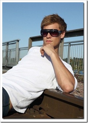 swedish male model andreas tano (87)_thumb