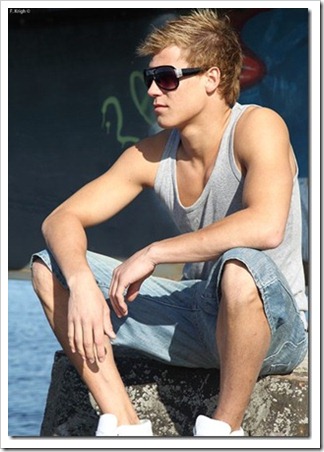 swedish male model andreas tano (92)_thumb[1]