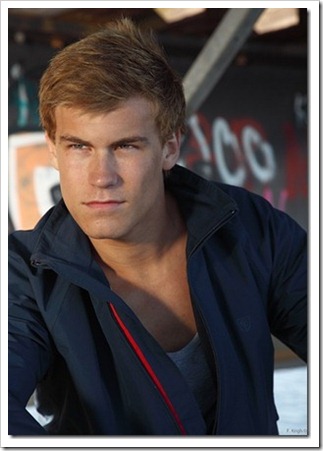 swedish male model andreas tano (99)_thumb[1]