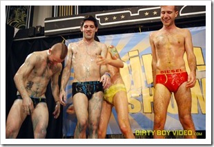 dirty boy video - the boing show (19)