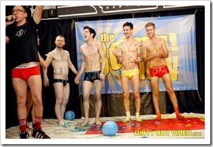 dirty boy video - the boing show (22)