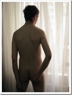 hacked grindr profiles (4)