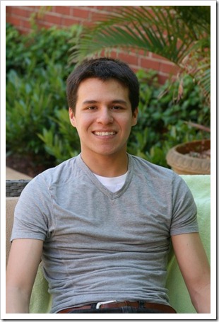 Being 18 Leon had no problem shooting a nice big load all over his stomach and chest (1) Being 18 Leon had no problem shooting a nice big load all over his stomach and chest (1)