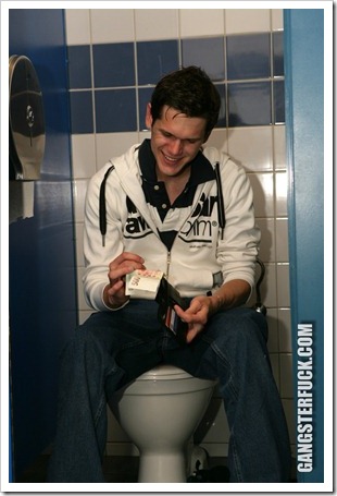 gangster fuck - The Thief (34)