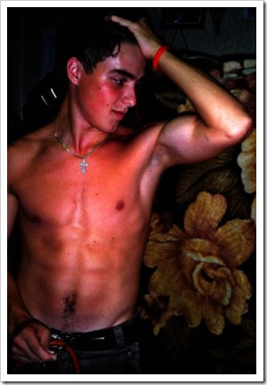 boys nude photos stolen from facebook (10)