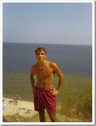 boys nude photos stolen from facebook (3)