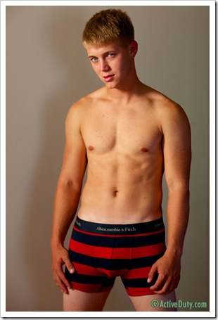 porn-army-gay-recruit Bailey is a sexy blonde twink 22 yo (20)