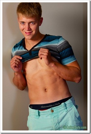 porn-army-gay-recruit Bailey is a sexy blonde twink 22 yo (2)