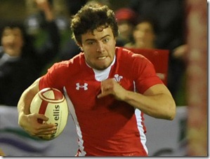 French rugby player Tom Ecochard naked in the locker room (3)