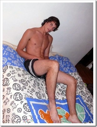 straight boys self nude pics (2)
