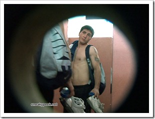 sneaky peek hidden cam (14)