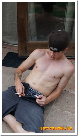 Ian Madrox Smoke And Stroke - boys smoking (7)