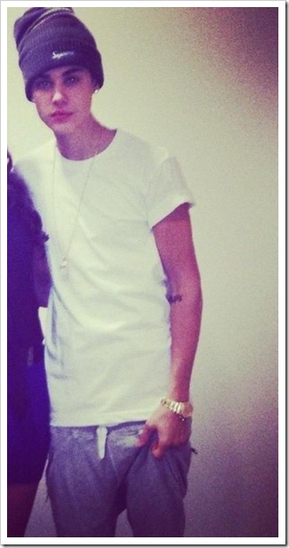 justin bieber in underwear and naked (24)