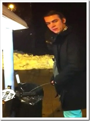 hacked jocks - Yann Pissing (1)