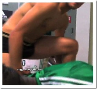  Algerian footballer Faouzi Ghoulam stripping (9)