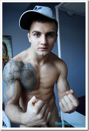 BradyKent on Bentley Race - Hot Australian Gay Porn (13)