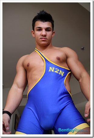 Big Muscles in Lycra - John Pavel at BentleyRace (1)