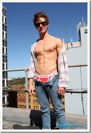 Max Gatling on bentley race (5)