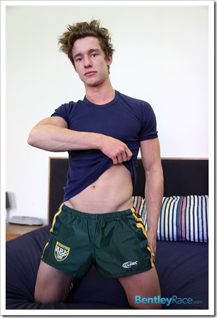 aussie Max Gatling on bentley race (2)