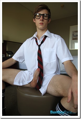 aussie Olly Daniels on bentley race (9)